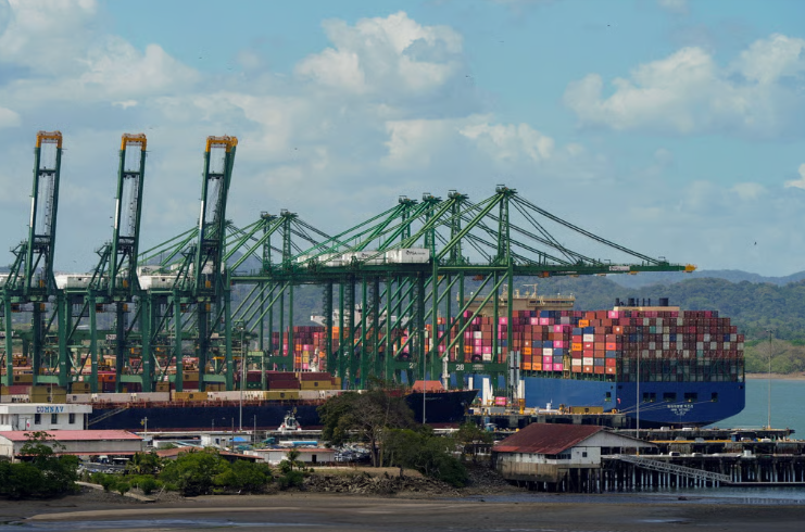 巴拿马慌了！请求中远海运“回归”