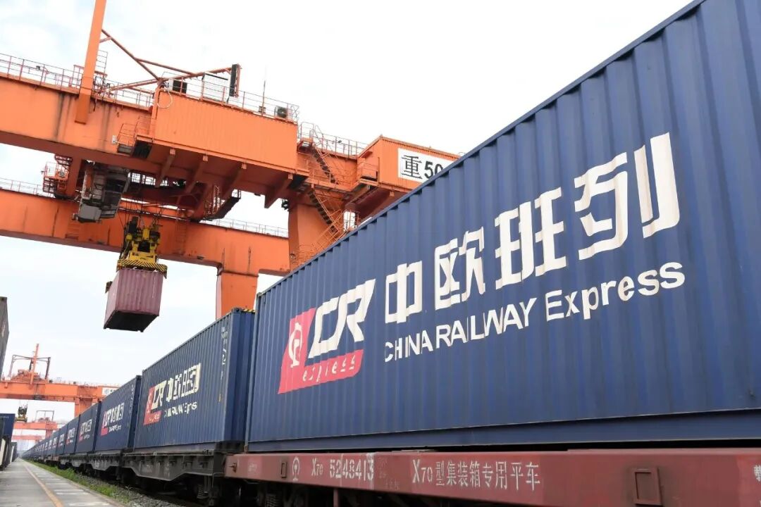 反转！中欧班列一季度从“备胎”变“主力”，亚欧物流要换思路了